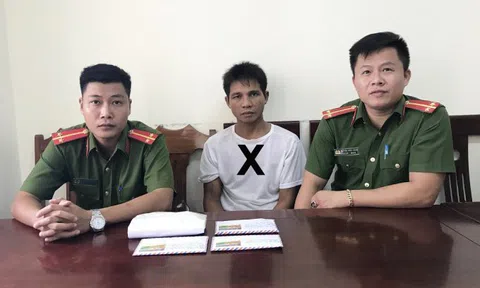 Bắt tên trộm nấp trong nhà tắm, chém trọng thương gia chủ